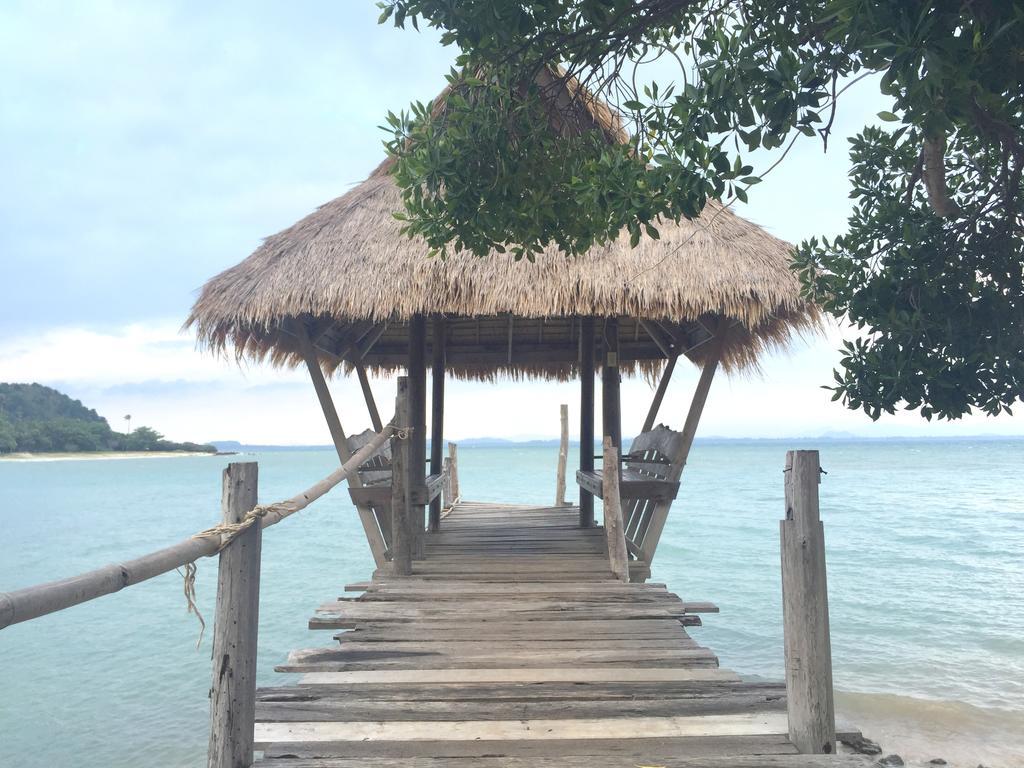 Koh Talu Island Resort Bang Saphan Noi Bagian luar foto